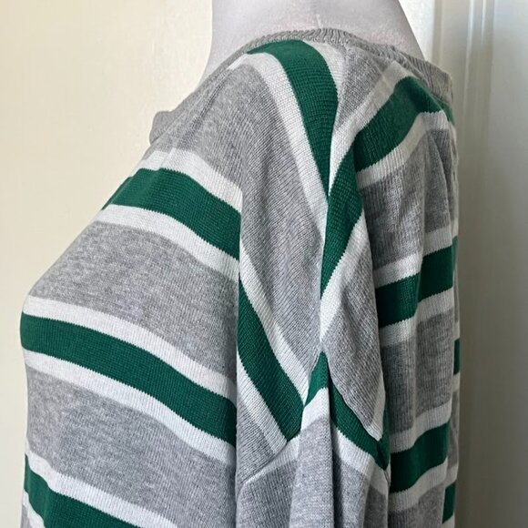 Garage Gray Green Stripe Pullover Cropped Boxy Long Sleeve Sweater Size Small - Picture 11 of 12